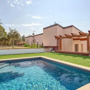 https://villa-laura-1.sicilyhotelsitaly.net